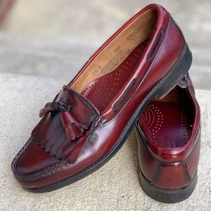 HOST PICK❗️Burgundy Tassle Loafers | Sz 7.5